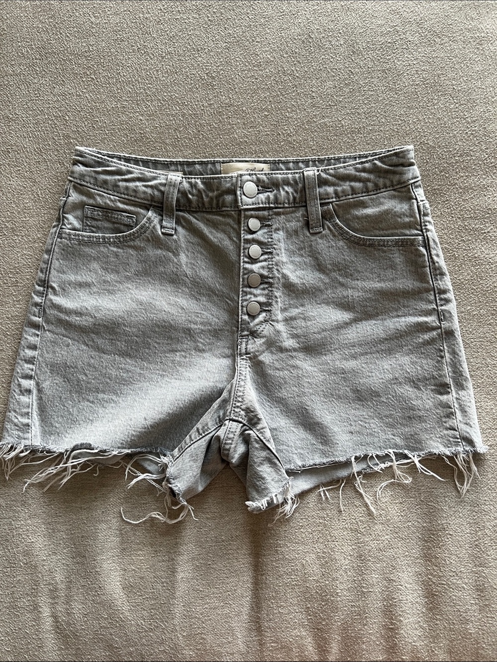 Universal Thread High-Rise Vintage MIDI Grey Denim Button-Front Women’s Shorts